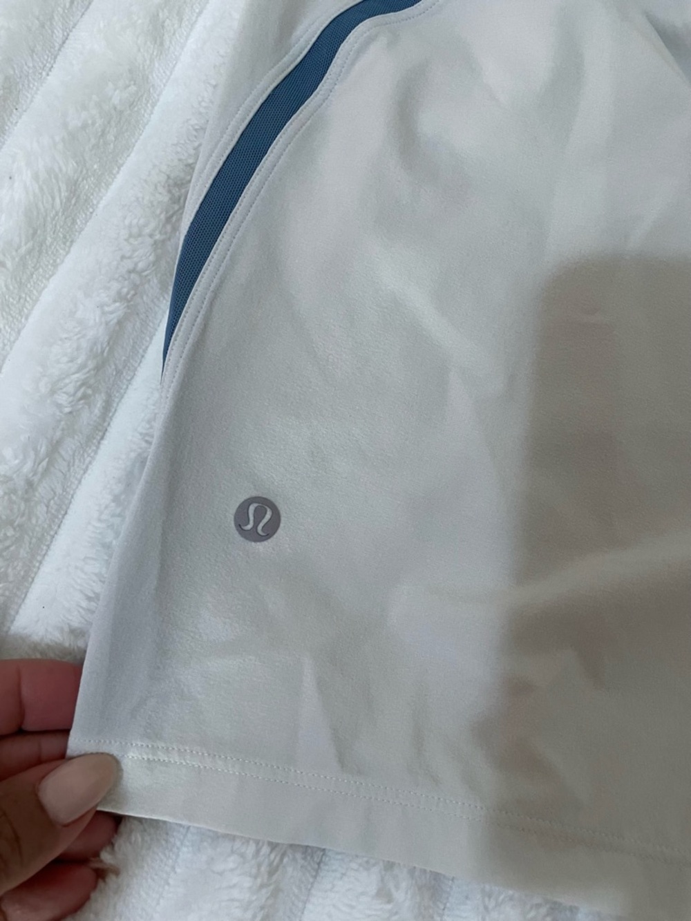 Lululemon Pace Breaker™ White Athletic Shorts with Blue Trim - Picture 11 of 15